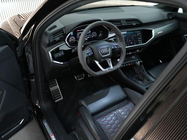 Audi RS Q3 Sportback 400pk TFSI Quattro |panoramadak|B&O|RS seats|Apple Carplay|ACC|blind spot|matrix LED|stoelverwarming|parkeer camera|21" LMV|