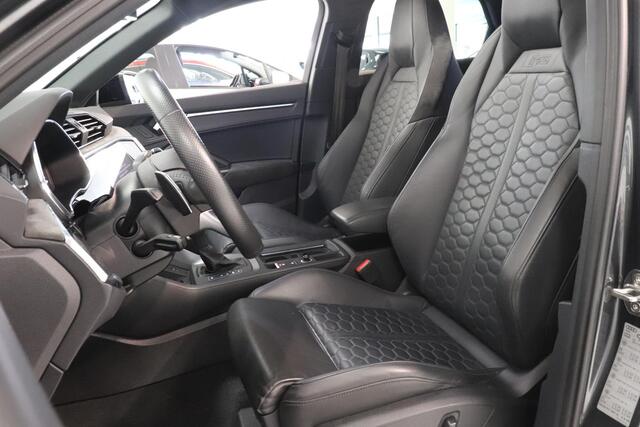 Audi RS Q3 Sportback | PANO | Memory | S-interieur | Sportuitlaat | B&O Audio | Trekhaak |