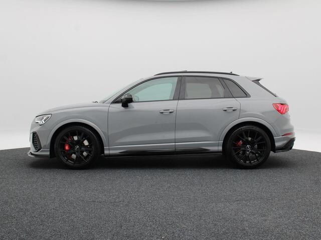Audi RS Q3 RSQ 3 TFSi 400 Pk Automaat | Stoelverwarming | Camera | Bang & Olufsen | Half Leer | Panorama dak | 20 Inch | 96.326 Km !!