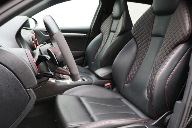 Audi RS3 Sportback 2.5 TFSI Quattro Matrix-LED, Panoramadak, B&O, ACC, RS-Zetels, Virtual Cockpit, 19''