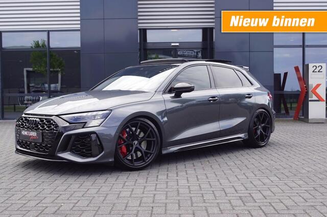 Audi RS3 Sportback 2.5 TFSI 400pk Quattro Pano BenO RS-Design 19'' ACC