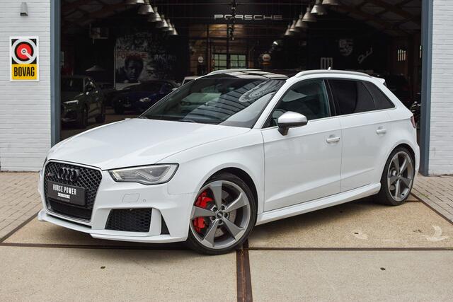 Audi RS3 Sportback 2.5 TFSI Quattro Pro Line Plus *RS Schaalstoelen | Pano | B&O | Magnetic Ride | Carbon | Blindspot*