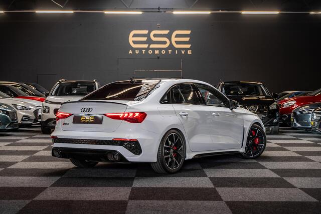 Audi RS3 Limousine 2.5 TFSI RS 3 quattro B&O | Hud | RS-seats | Matrix