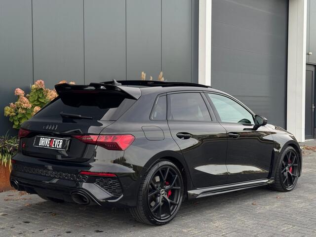 Audi RS3 2.5 TFSI RS 3 quatt. PANO HUD NAVI CAMERA SPORTVELGEN