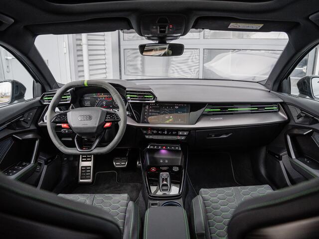 Audi RS3 Sportback 2.5 TFSI quattro | Keramisch | Carbon | Head-up | Sonos