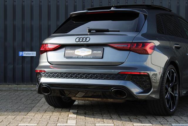 Audi RS3 Sportback 2.5 TFSI quattro PANO CERAMIC B&O HuD