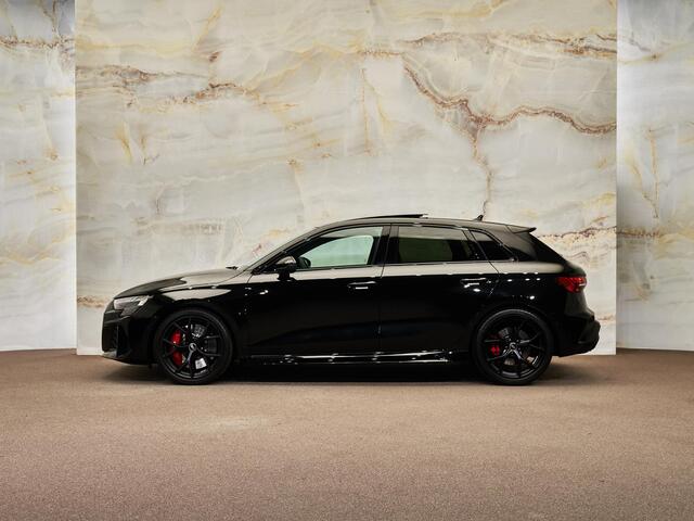 Audi RS3 Sportback 2.5 TFSI Quattro, pano, RS-schaalstoelen, SONOS, sp.uitlaat, matrix-LED, HUD, ACC, 19", privacy
