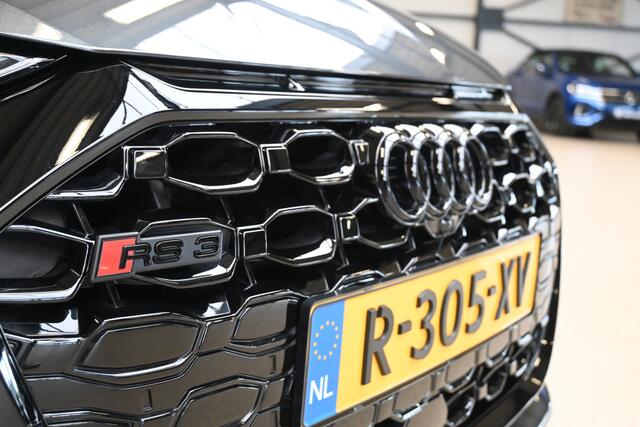 Audi RS3 Limousine 2.5 TFSI 400pk quattro | NL-auto | Matrix | Leder | Panoramadak | 100% (Dealer) onderhouden label