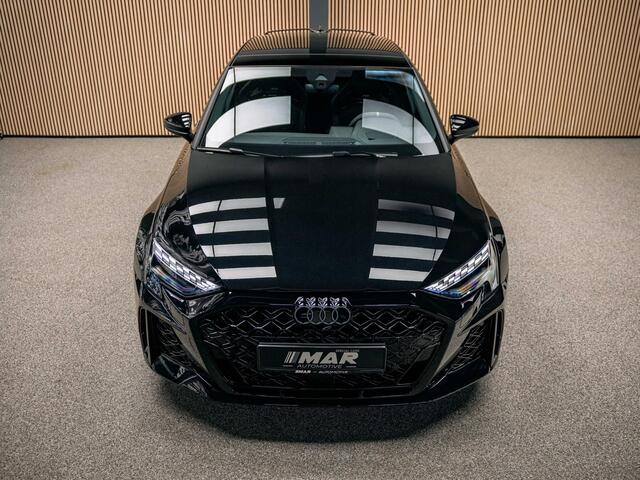 Audi RS3 Sportback 2.5 TFSI quattro | HULK edition | Carbon | Kuipstoelen | Sonos | Stoelverwarming |