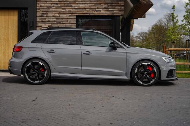 Audi RS3 Sportback 2.5 TFSI Quattro Pano/ACC/RS-Zetels/B&O/Nardo