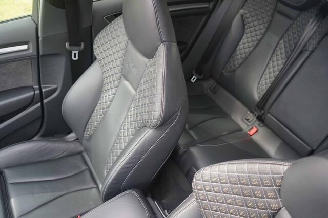 Audi RS3 Sportback 2.5 TFSI Quattro Pano/ACC/RS-Zetels/B&O/Nardo