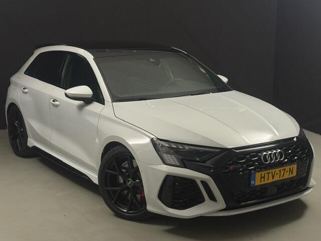 Audi RS3 2.5 TFSI quattro A3 Sportback B&O*PANO*400PK*KEYLESS*BLACK*Full-assist*