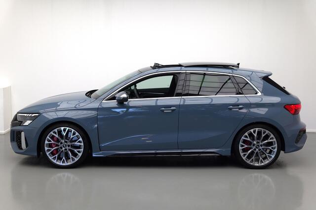 Audi RS3 Sportback 2.5 TFSI quattro |Pano|Ceramic|360|Massage|Nieuwstaat!|