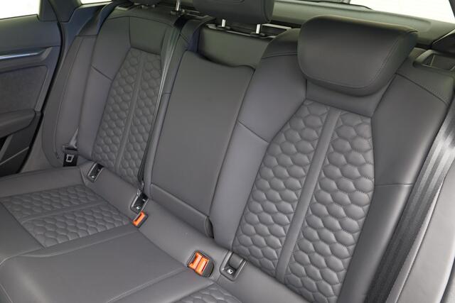 Audi RS3 Sportback 2.5 TFSI quattro |Pano|Ceramic|360|Massage|Nieuwstaat!|