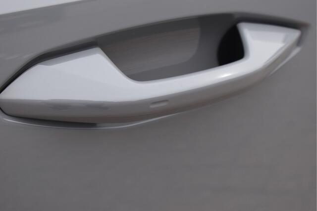 Audi RS3 2.5 TFSI quattro 400 PK RS-Dynamic | Vol | B&O | Keyless | HUD | Keramisch | Massagestoelen | Camera | Open dak