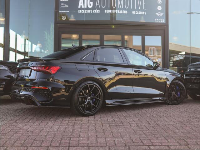 Audi RS3 Limousine 2.5 TFSI A3 quattro | Keramisch | Carbon | Keyless | B&O | Pano