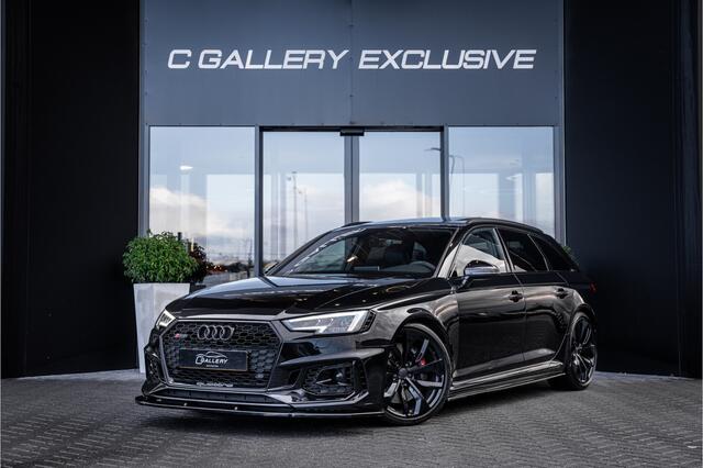 Audi RS4 Avant 2.9 TFSI quattro - Panorama | B&O | Carbon | Alcantara | Massage | Memory