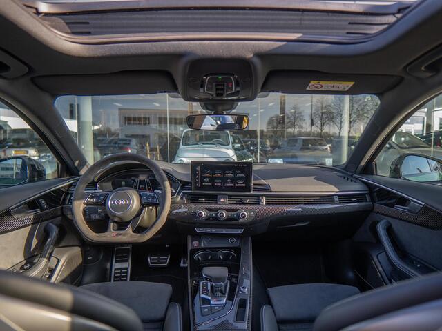 Audi RS4 2.9 TFSI RS 4 quattro competition plus | Sportuitlaat | B&O | Matrix | Pano