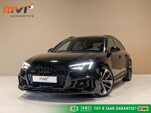 Audi RS4 A4 Avant 2.9 TFSI quattro / 450pk / Panorama dak / Head up display / Carbon /