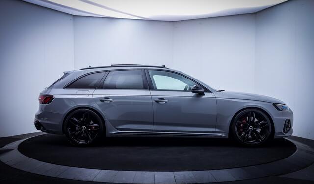 Audi RS4 Avant 2.9TFSI 450Pk Quattro PANO | B&O | RS ZETELS | CAM. | MEMORY | HEAD UP | STOELVERW | ACC | BLINDSPOT | ELEK TREKHAAK | LMV 20''