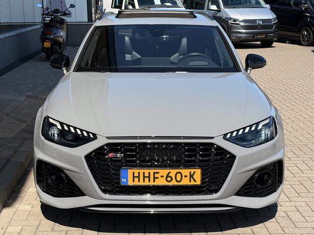 Audi RS4 A4 Avant 2.9 TFSI quattro | B&O | 360 | Keramiek | Stoel/Stuur verwarming | Pano | HUD