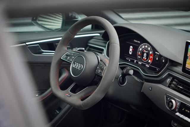 Audi RS5 A5 Coupé 2.9 TFSI quattro Audi RS5 Coupé 2.9 TFSI A5 quattro / Miltek / Pano / ACC