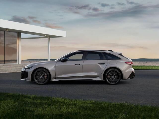 Audi RS5 Avant e-hybrid quattro 639PK | Audi Sportpakket | RS keramisch brons | HUD | Panoramadak | Plateaugrijs |