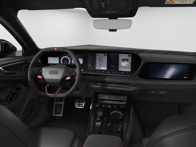 Audi RS5 Limousine e-hybrid 470 kW / 639 pk | Audi Sportpakket | Head-up display | Panorama-glasdak | RS sportstoel plus dinamica/leder zwart geventil. rode accenten |