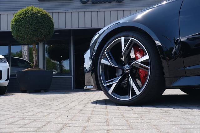 Audi RS6 Avant 4.0 TFSI 600PK Quattro PANO B&O 3D HUD NAPPA