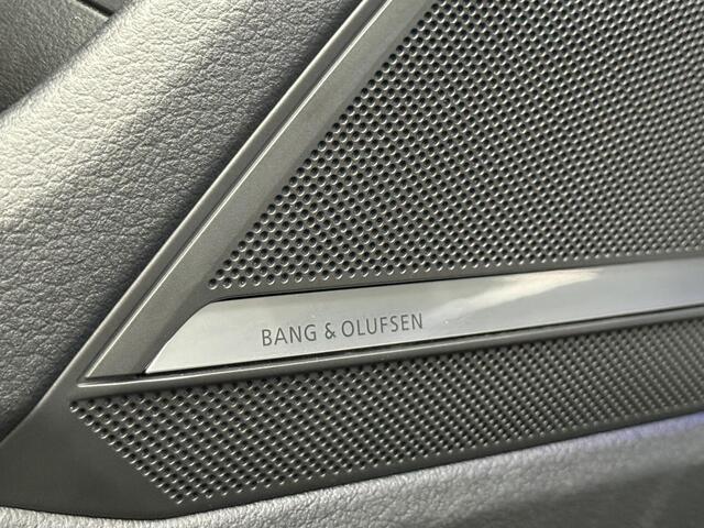 Audi RS6 Avant TFSI quattro | Bang & Olufsen| Dak| Head-up| Dealer onderhouden|