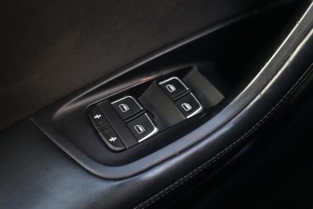 Audi RS6 Avant 4.0 TFSI Quattro Performance Pro Line Plus 605pk Keramisch/Stoelverwarming/Bose