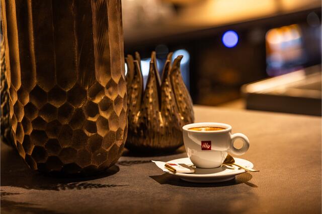 Audi RS7 Sportback 4.0 TFSI V8 Quattro 600PK | ACC | Keramisch | B&O Adv. | Pano | Nightvision | 360 Cam | Dynamic + | Soft Close | 4 wielbesturing | Matrix Laser | Carbon Exterieur | Head-Up | Dealer OH. | Stoelventilatie | Lane & Side Assist |