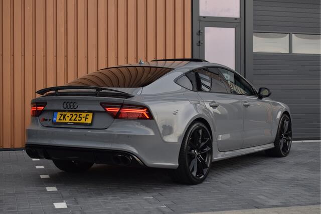 Audi RS7 4.0 V8 TFSI 605pk Quattro Performance | Akrapovic | Schuifdak | B&O | HUD | Carbon