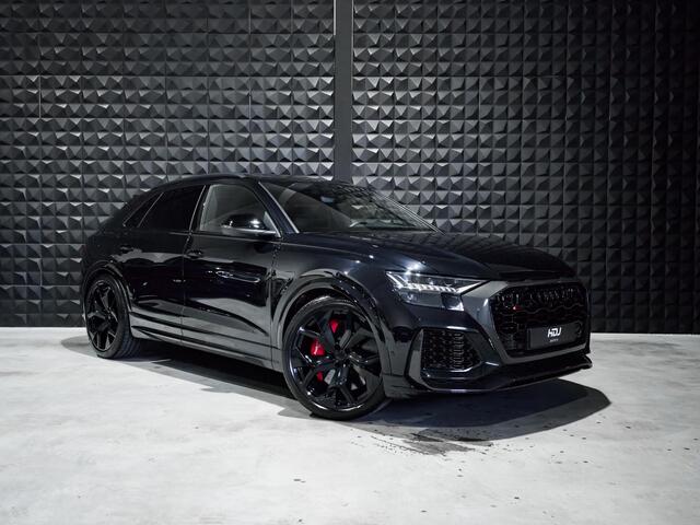 Audi RSQ8 quattro | Keramisch| V-max 305km/u | Volleder | Carbon Ext, | 23"| Pano | Standk. | Trekh. | Vent-Mass | Servo |