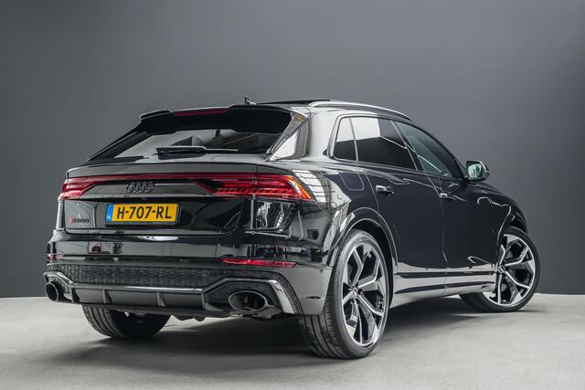 Audi RSQ8 4.0 600pk TFSI quattro |carbon ext.|massage|panoramadak|B&O|RS sportstoelen|keramisch|360 camera|luchtvering|HUD|Bang&Olufsen|Apple Carplay|