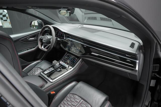 Audi RSQ8 4.0 600pk TFSI quattro |carbon ext.|massage|panoramadak|B&O|RS sportstoelen|keramisch|360 camera|luchtvering|HUD|Bang&Olufsen|Apple Carplay|