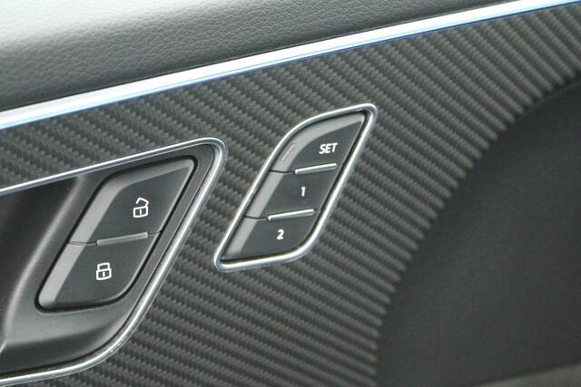 Audi RSQ8 4.0 TFSI 600pk quattro Trekhaak 360Camera Head-Up B&O Leder Standkachel Sluithulp Keyless Panoramadak Navigatie