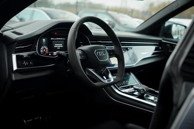 Audi RSQ8 4.0 TFSI Q8 quattro / NL Auto / Pano / Keramisch / Performance / Stoelklima