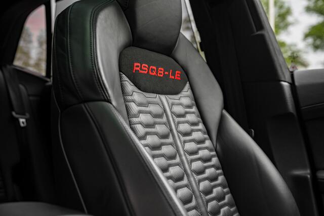Audi RSQ8 ABT Legacy Edition 1 of 125 760pk | Audi exclusive lak | Advanced onderstel | B&O Advanced | Panoramadak | Massagefunctie | Carbon | Assistentiepakket city + parking | Servosluiting | Trekhaak
