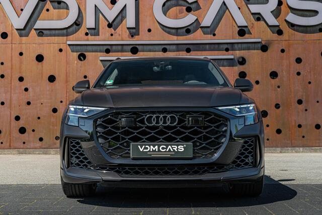 Audi RSQ8 RS Q8 performance TFSI quattro tiptronic | RS Design Pakket | Keramisch | HUD | Panorama | Sportuitlaat | Connect | Matte PPF |