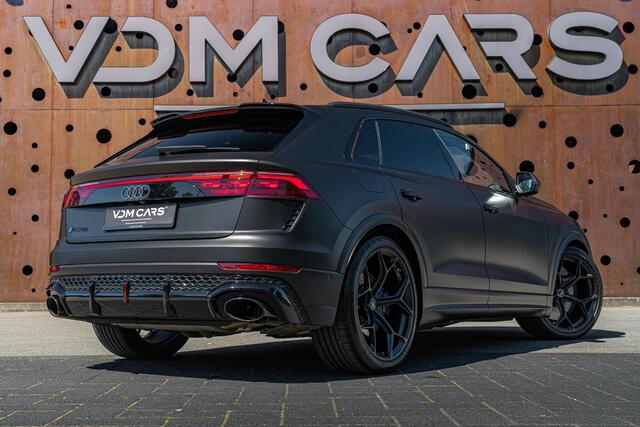 Audi RSQ8 RS Q8 performance TFSI quattro tiptronic | RS Design Pakket | Keramisch | HUD | Panorama | Sportuitlaat | Connect | Matte PPF |