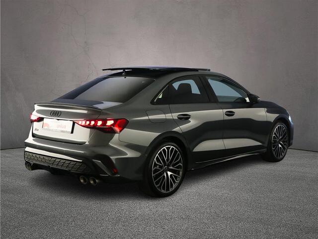 Audi S3 Limousine 333pk quattro | Akra | Pano | Sonos | Adapt. Onderstel | 19 inch | Alcantara | Matrix LED | Ruit Stiksel | Camera | Akraprovic Performance