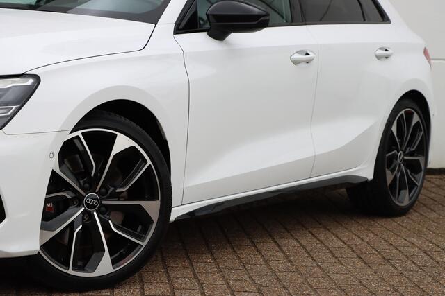 Audi S3 SPORTBACK 2.0 TFSI 310pk S tronic Quattro Edition One | Pano | B&O | Diamantstiksel