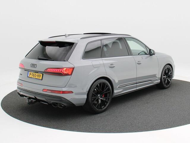 Audi SQ7 4.0 TFSi 508 Pk quattro 7-Persoons | Sportdif & Rolstabilisator | Panoramadak | Head-Up | Trekhaak | Vulcano Leder | Camera