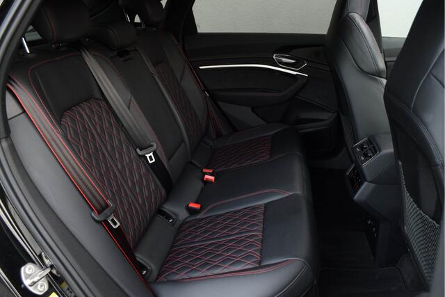 Audi SQ8 Sportback e-tron 370kW / RS design interieur/ Bang & Olufsen/ Panoramadak