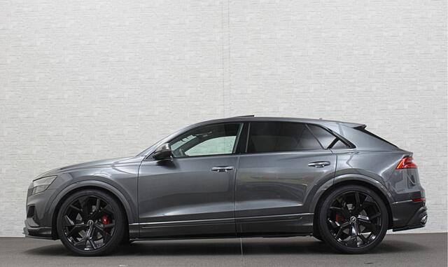 Audi SQ8 Q8 RSQ8 4.0 V8 | RS-Stoelen | Panorama | Massage | Ventilatie | 23'' | B&O Sound | Trekhaak | Bovag Garantie | Carbon | Luchtvering | Black-Optic | Nw.Pr, 220733,= | Memory | Leder | Matrix-LED | Carplay | 57800,= ex bpm en btw export | BTW Auto 81300,= 