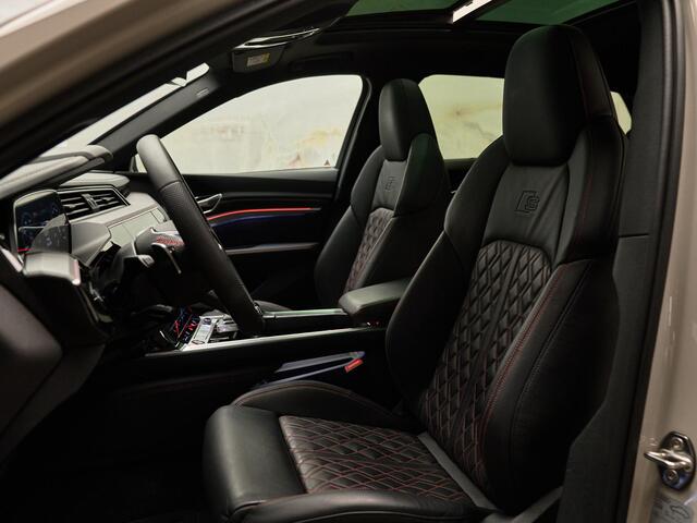 Audi SQ8 e-tron Quattro, Audi Exclusive, NL auto, S Sportstoelen, pano, tr.haak, luchtv., matrix-LED, ACC, keyless, leder, privacy