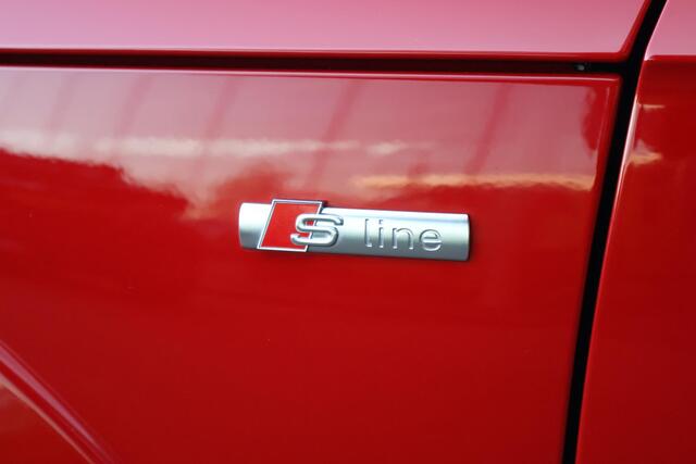 Audi TT Roadster 40 TFSI Pro Line S Competition / Stoelverwarming / Nekverwarming