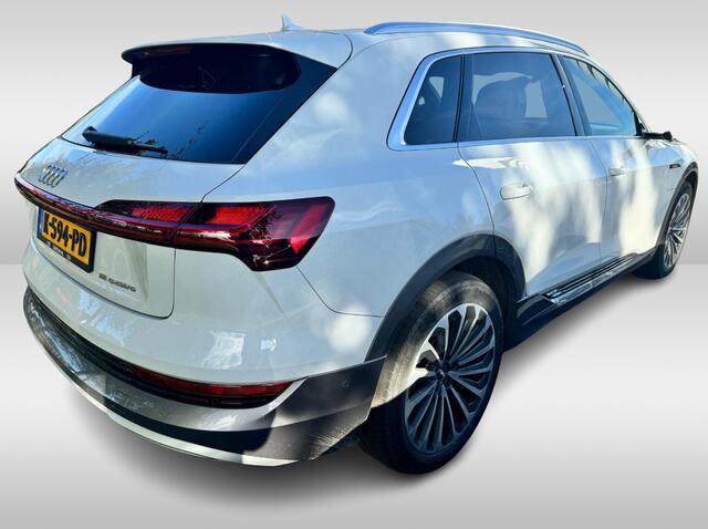 Audi e-tron e-tron 55 quattro advanced Pro Line Plus 95 kWh / Full option! / Trekhaak / Panoramadak / 360Camera / Head-up / B&O / Keyless / 21'' / Softclose / Stoelmassage / Luxe Leder / Nachtzicht / DAB / ACC