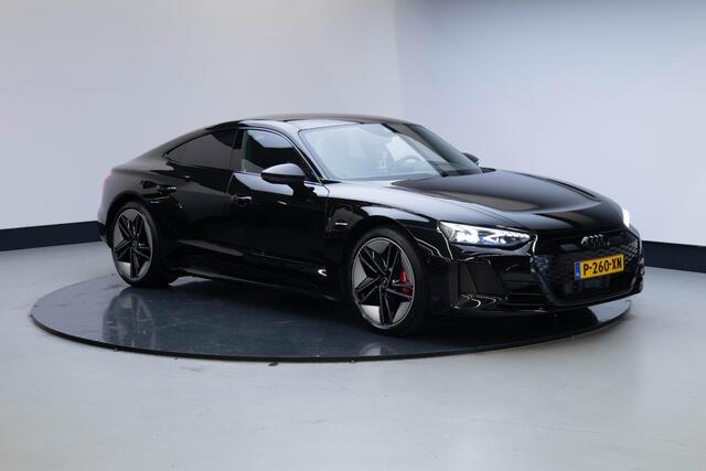 Audi e-tron GT RS 93 kWh | Dynamic pakket plus | Keramische remmen | RS Designpakket rood | Carbon | B&O | Parking | City | Tour |